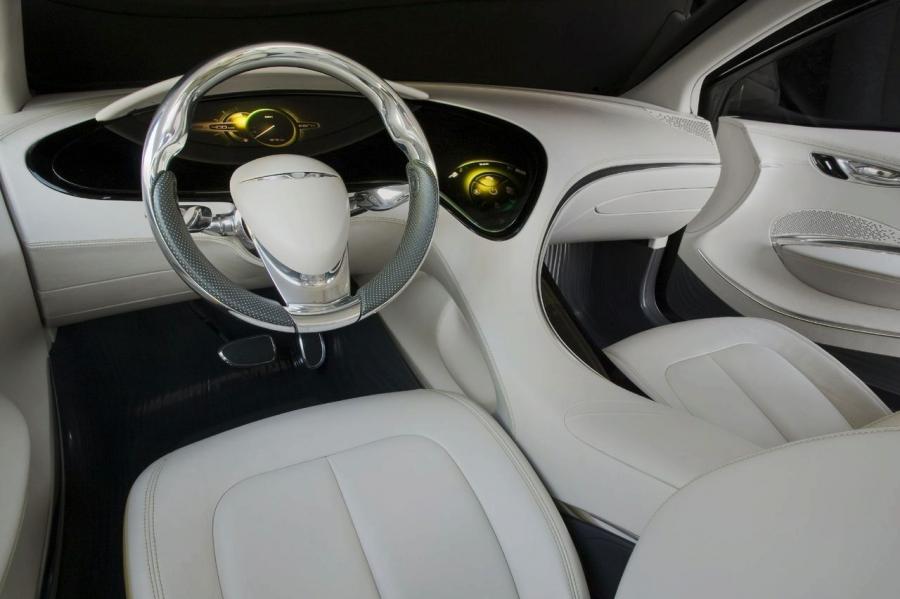 Торпедо Chrysler 200C EV Concept 2009 года  (фото 10 из 27)